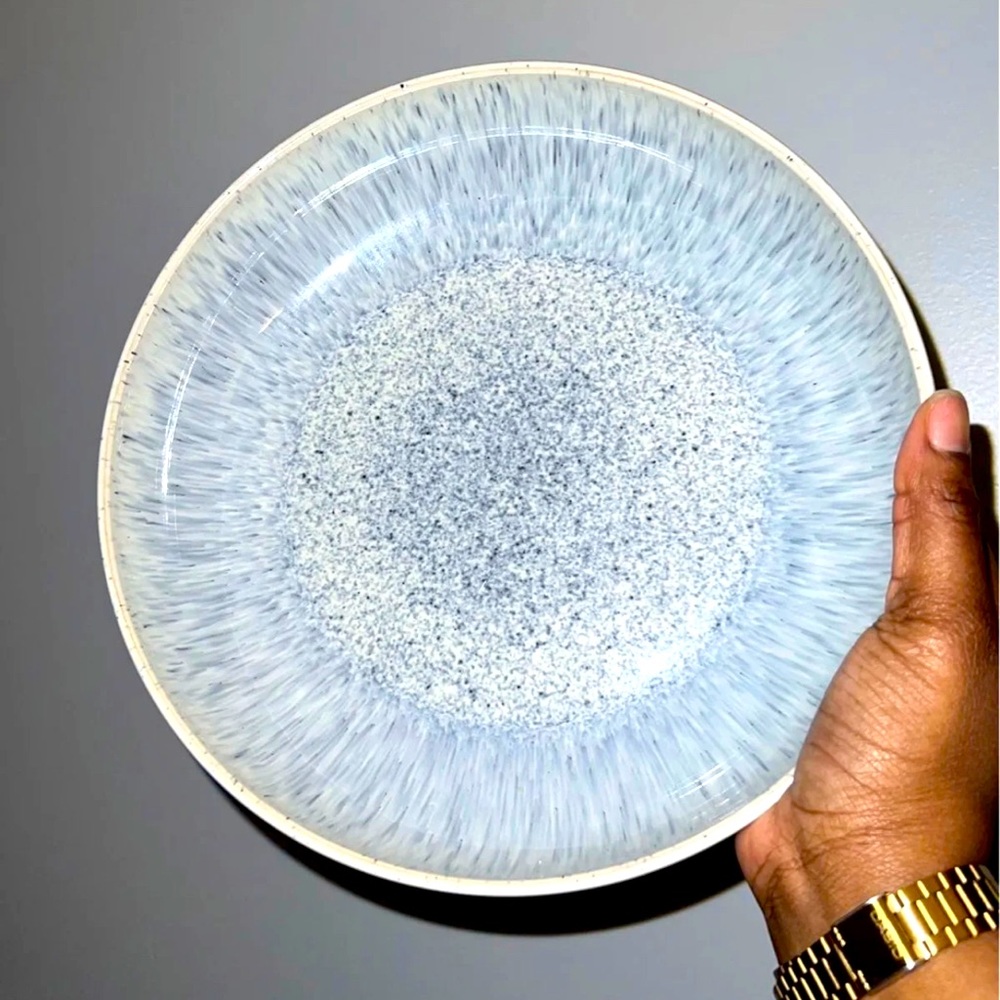 DINNERWARE - Picture 1 of 2